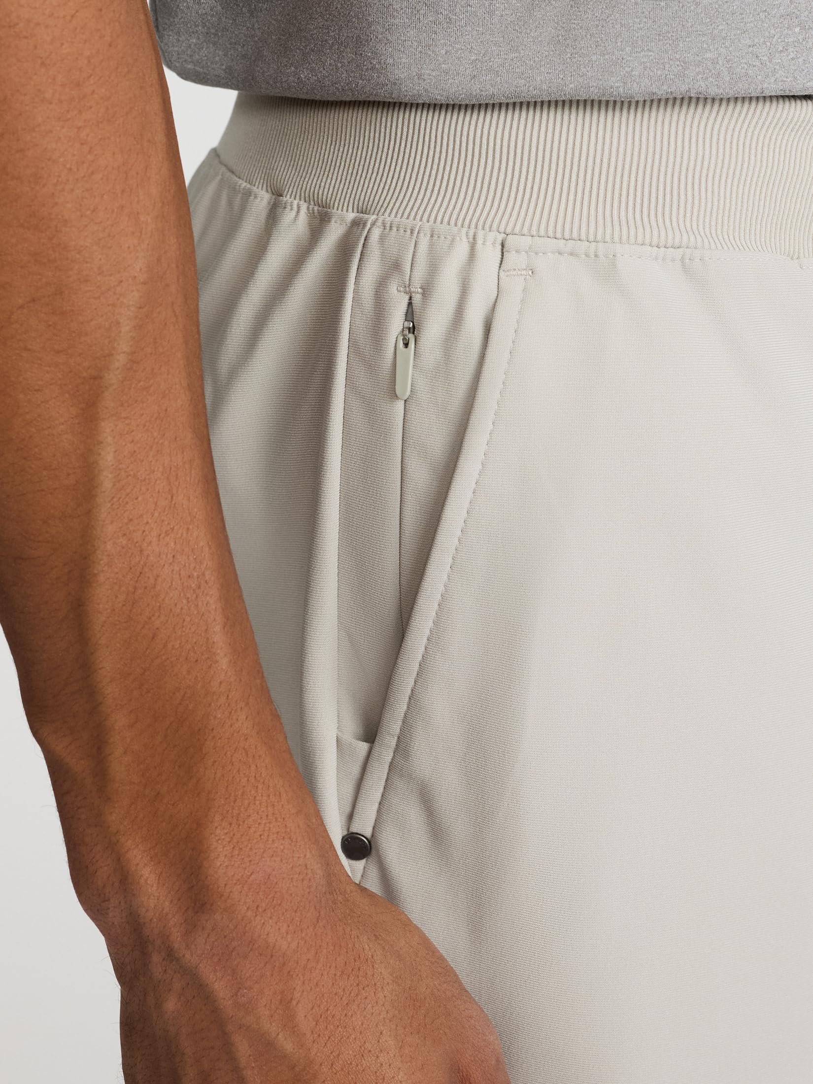 EXPRESS Men’s Everyday Performance Shorts – 7" Inseam Stretch Woven Fabric - Quick-Dry - Image 6
