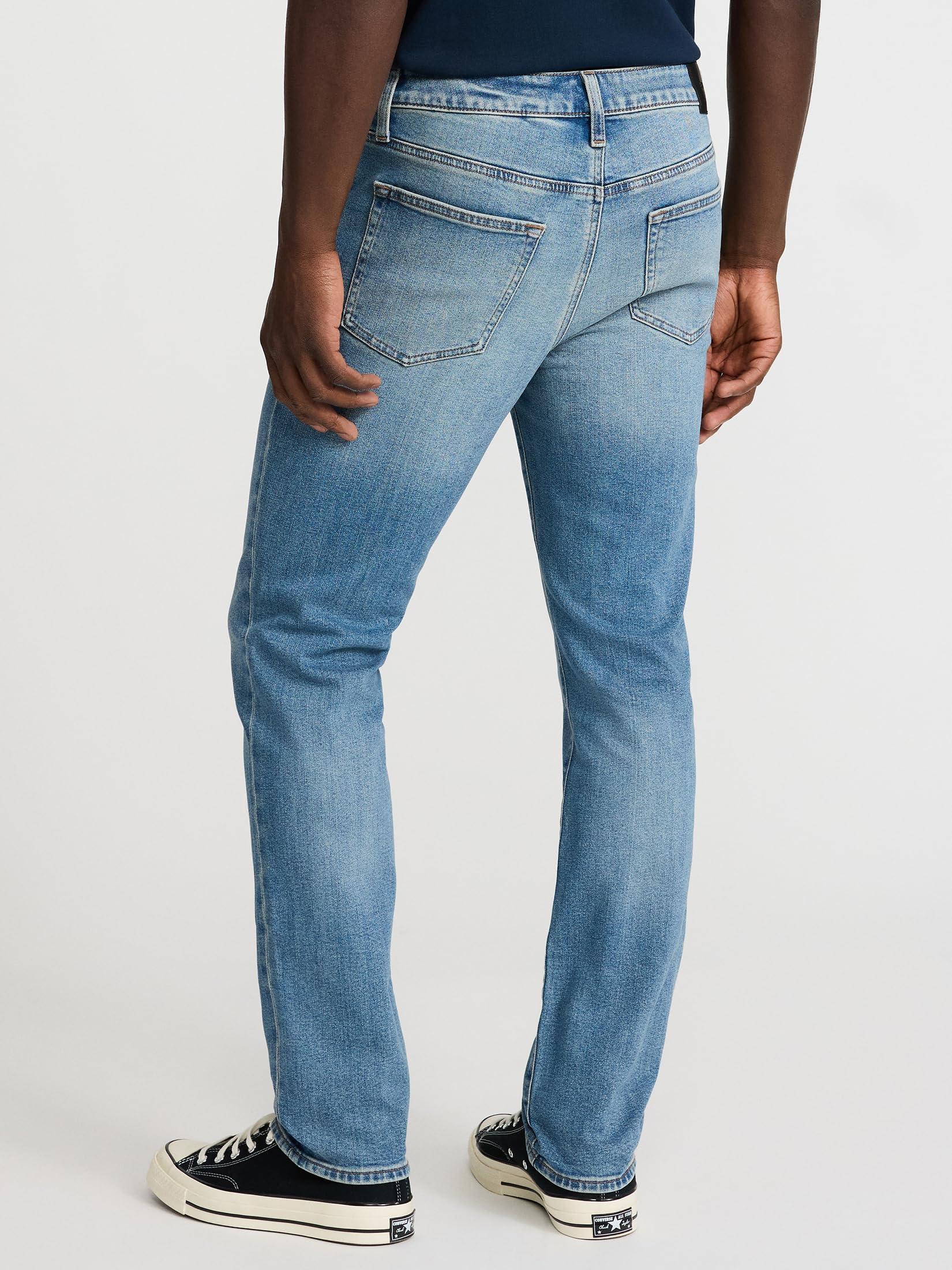 EXPRESS Men’s Slim Stretch Jeans – Tailored Fit Denim, Medium Wash - Image 3