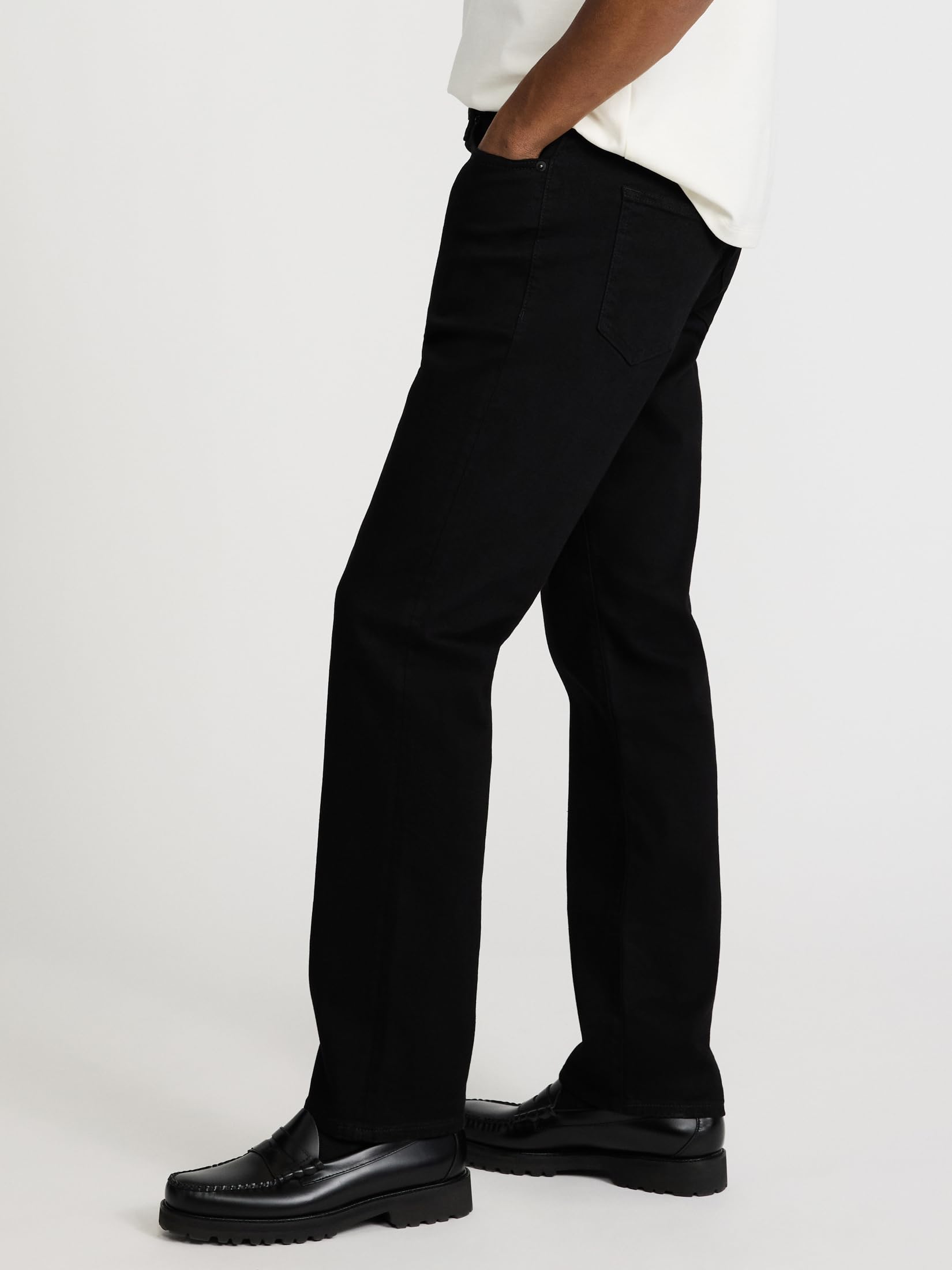 EXPRESS Men’s Straight-Leg Hyper Stretch Jeans – Classic Fit Flex Denim with 5-Pocket Design and All-Day Comfort – Black - Image 2
