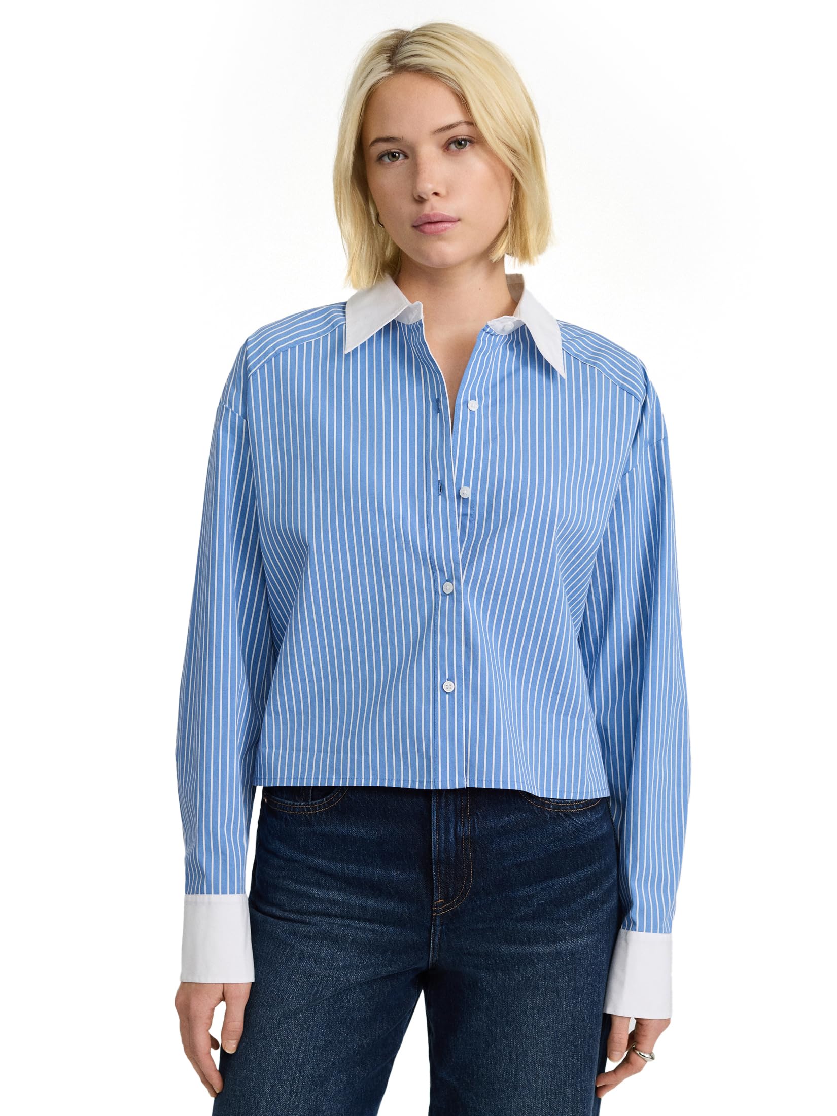 EXPRESS Women’s Cropped Portofino Shirt – Boyfriend Fit Long Sleeve Button-Up with Trendy Midriff Length – Stripe