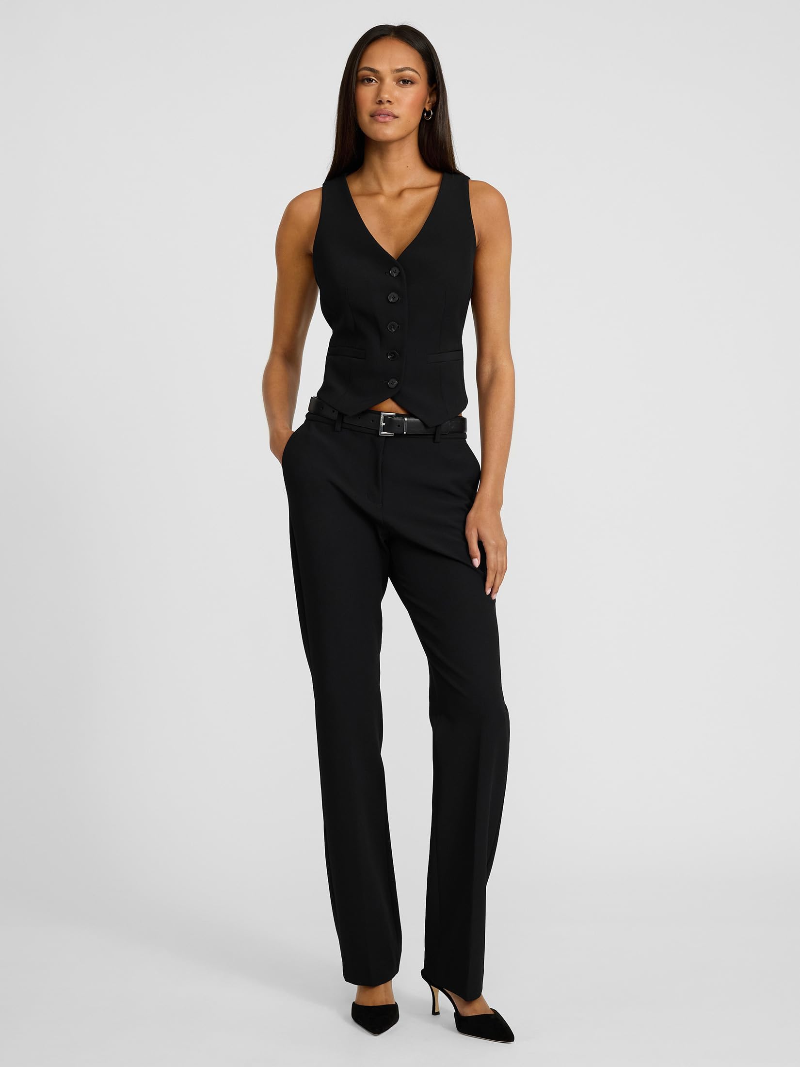 EXPRESS Women’s Editor Blazer Vest – Five-Button Sleeveless Jacket in Studio Stretch Twill with Tailored Fit - Image 3