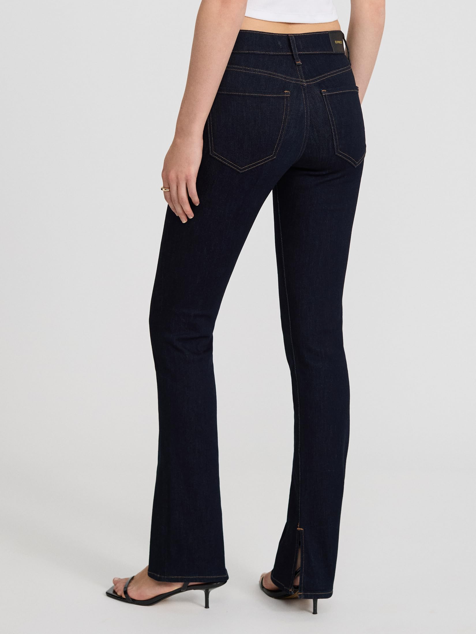 EXPRESS Women’s Skyscraper Jeans – Mid Rise Super-Stretch High-Leg Flare, Figure-Elongating, Machine Washable – Dark Denim - Image 4